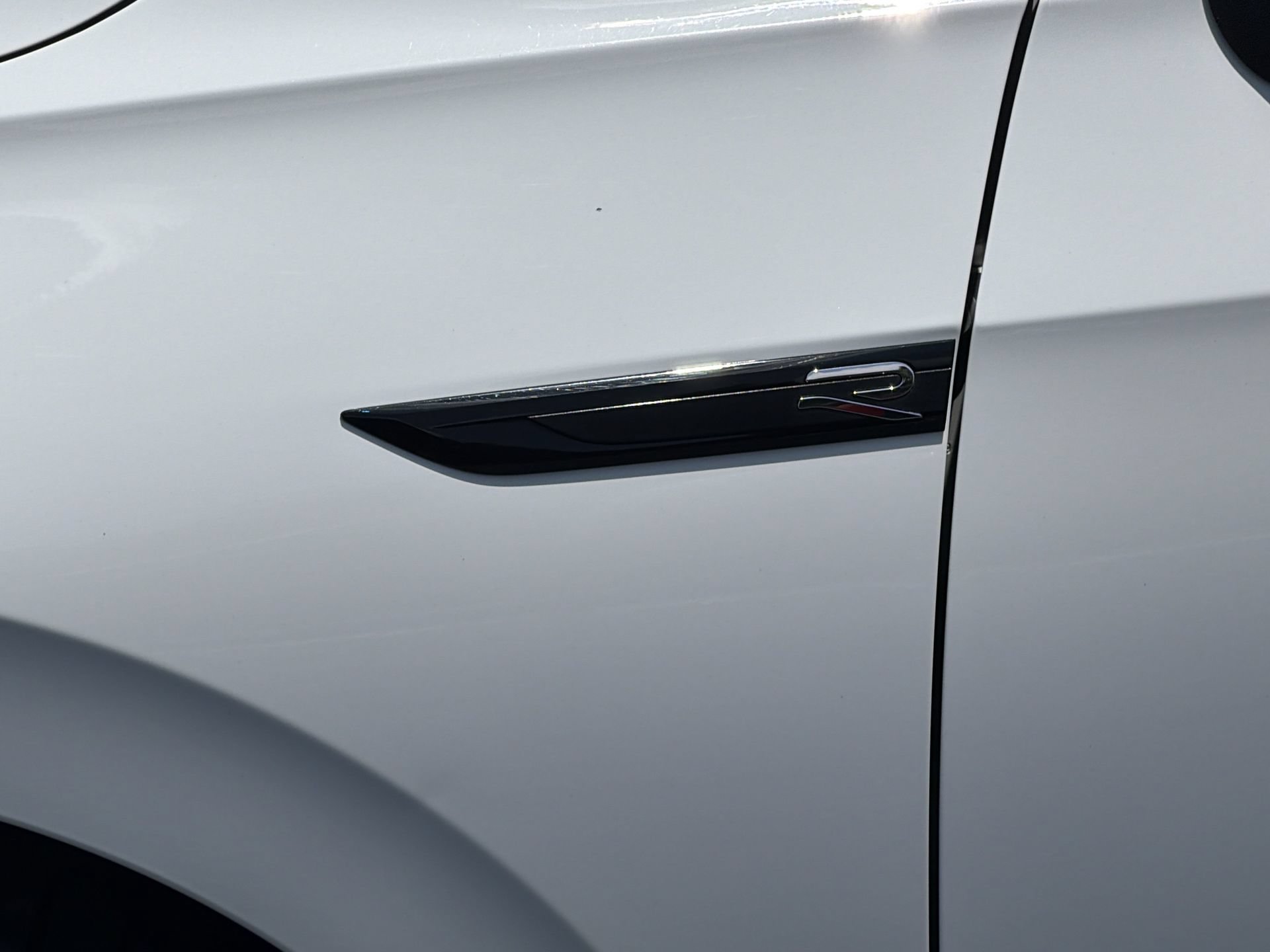 Used 2022 Volkswagen Golf R AWD/4WD image 34