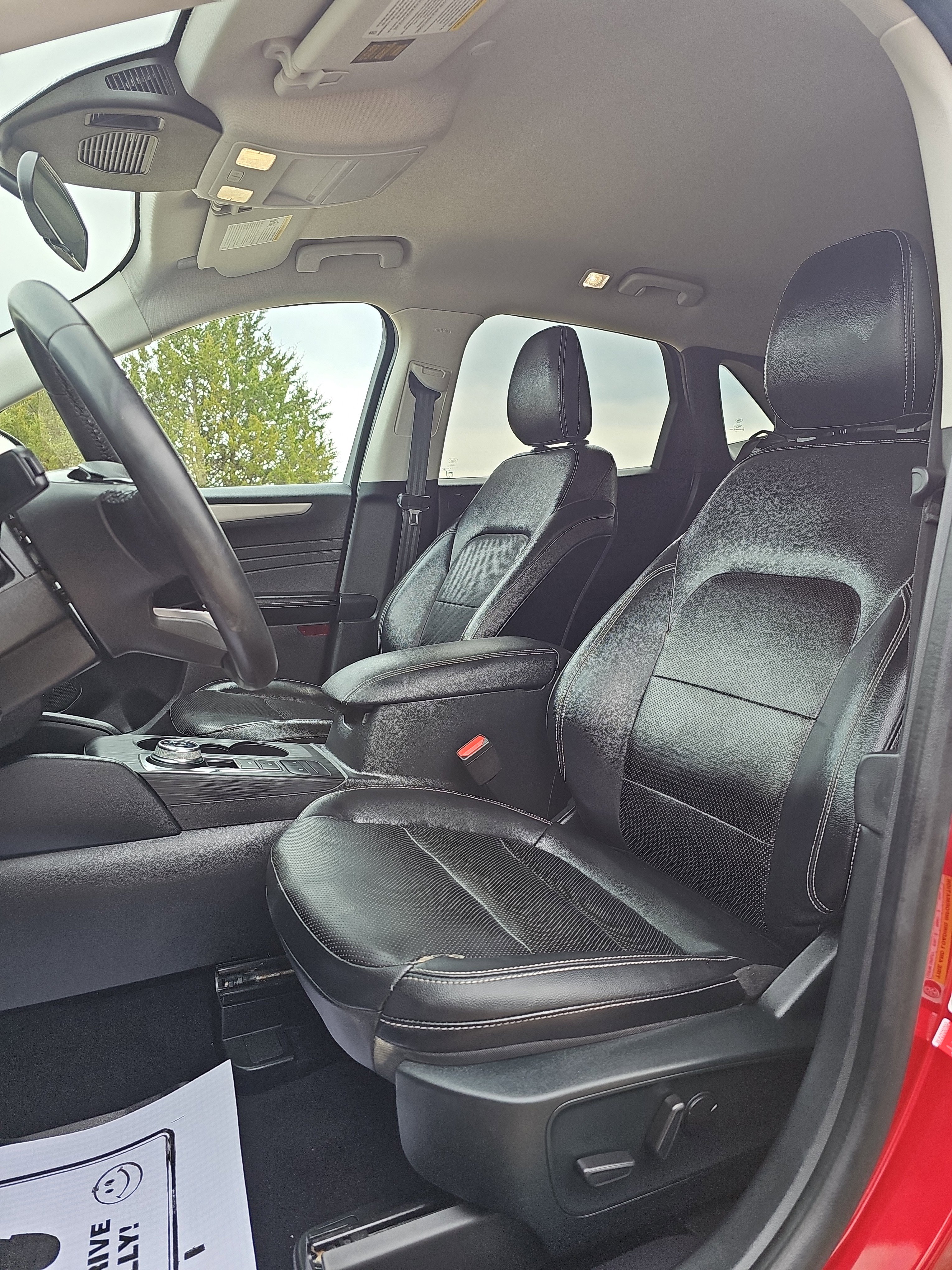 Certified 2022 Ford Escape SEL w/ Technology Package image 24