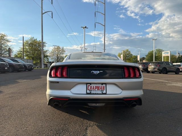 Certified 2019 Ford Mustang Coupe RWD image 4