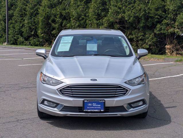 Certified 2017 Ford Fusion SE w/ Equipment Group 201A AWD/4WD image 8