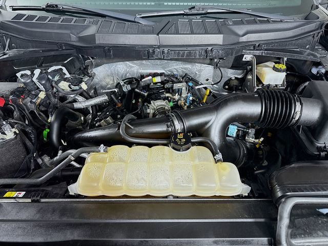 Certified 2022 Ford F150 XLT w/ Equipment Group 302A High image 29