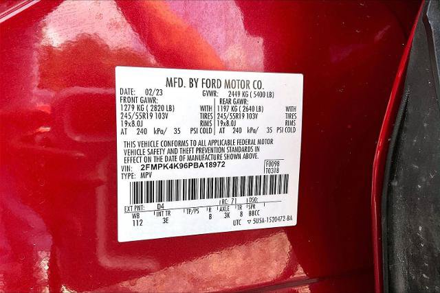 Certified 2023 Ford Edge Titanium AWD/4WD image 35