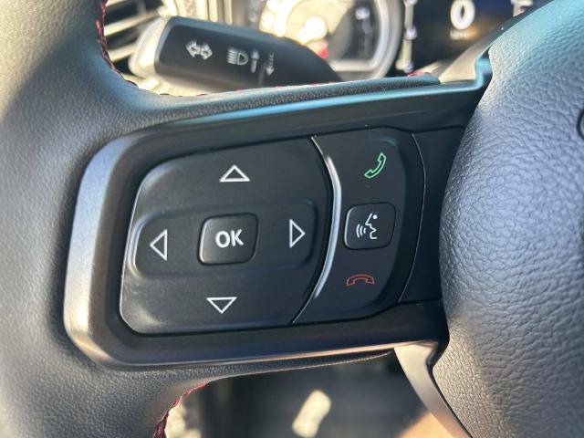 Used 2024 Jeep Wrangler Unlimited Rubicon AWD/4WD image 29