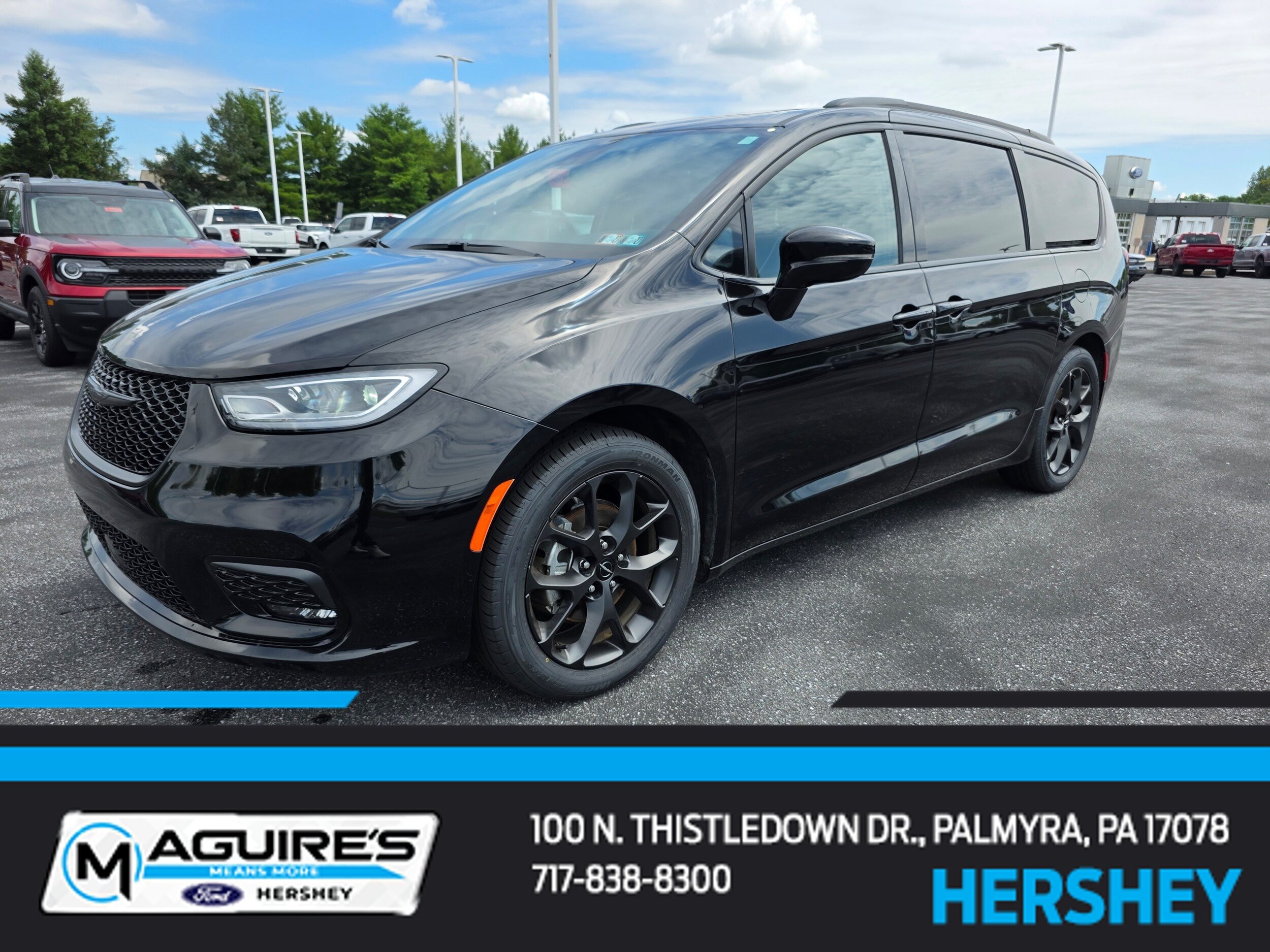 Used 2025 Chrysler Pacifica Limited
