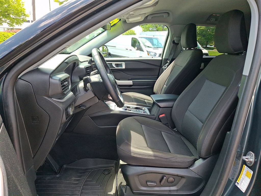 Certified 2023 Ford Explorer XLT AWD/4WD image 15