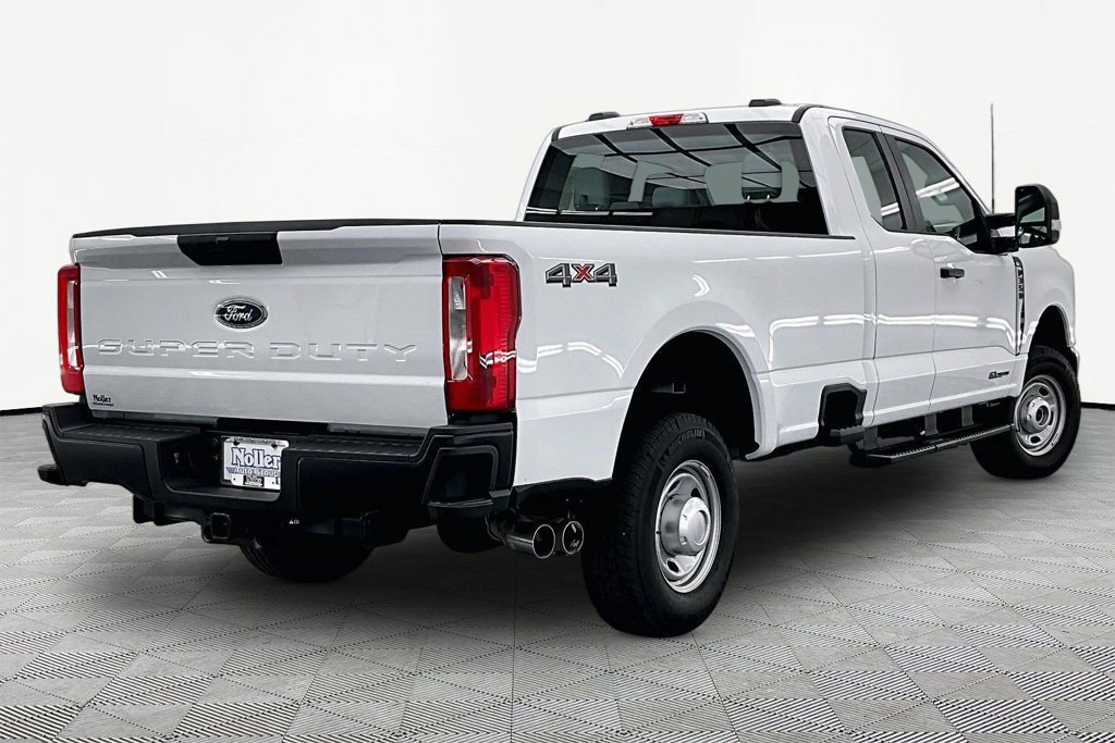 Certified 2026 Ford F350 XL AWD/4WD image 2