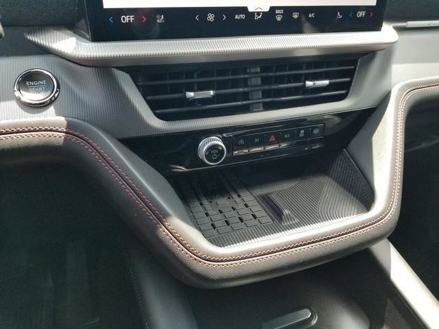 Certified 2025 Ford Explorer ST-Line w/ Premium Package AWD/4WD image 22
