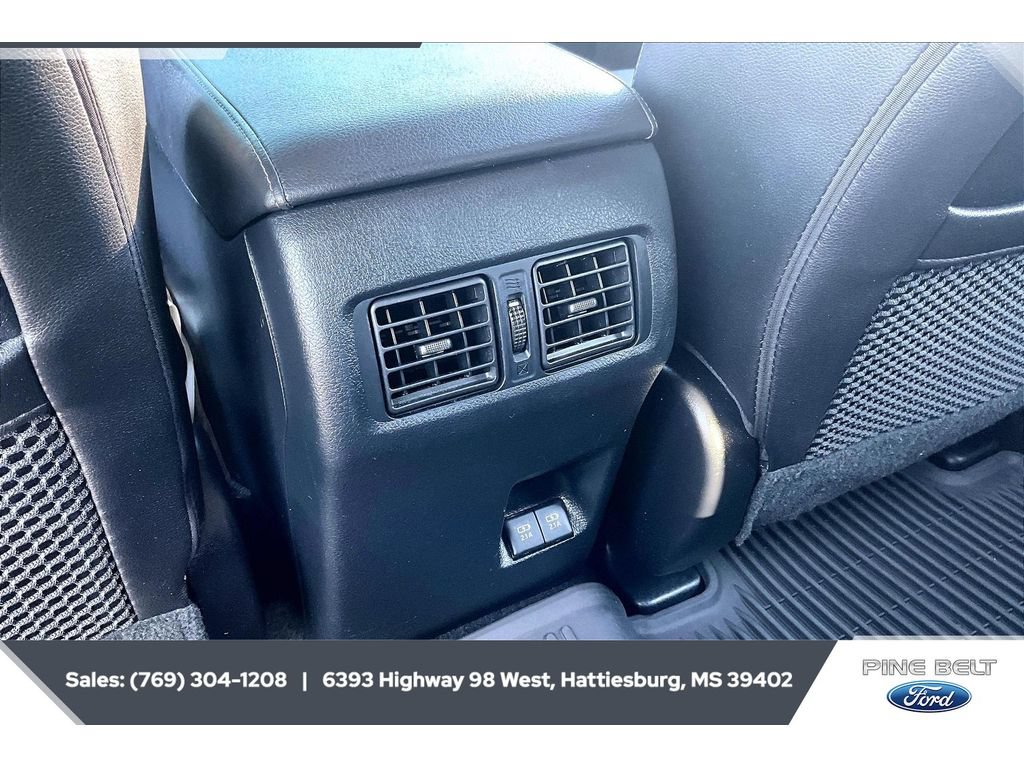 Used 2021 Toyota 4Runner SR5 Premium w/ Moonroof Package AWD/4WD image 25