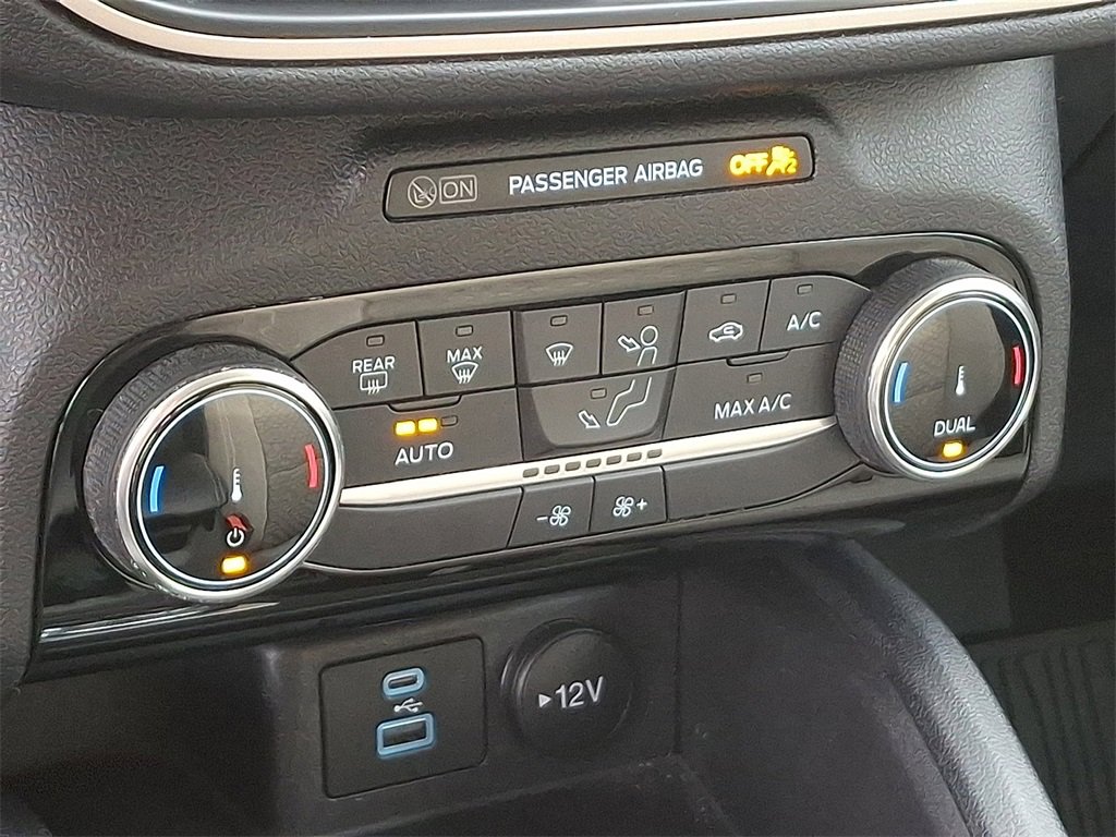 Certified 2022 Ford Escape SE w/ Convenience Package image 16