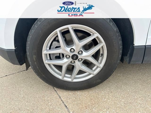 Certified 2024 Ford Edge SEL w/ Convenience Package AWD/4WD image 12