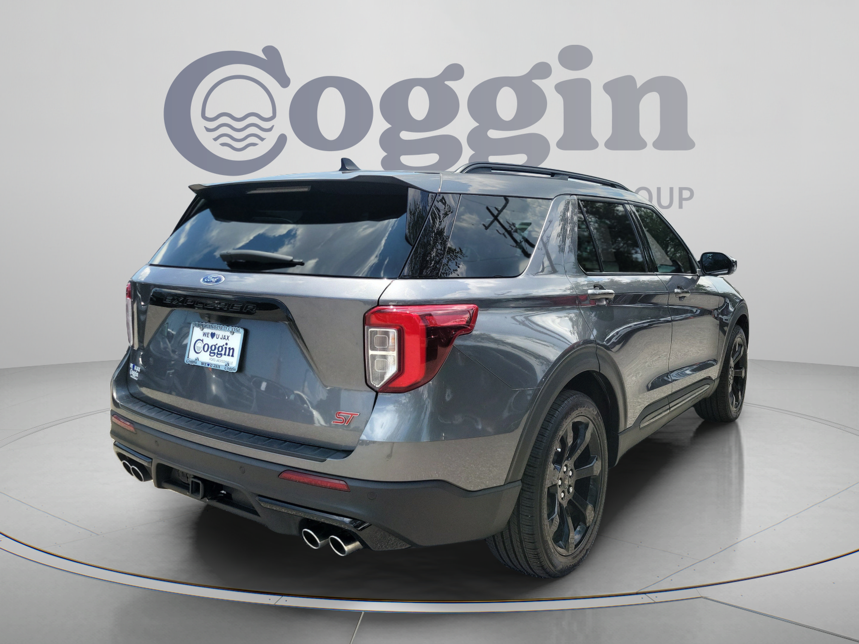 Certified 2022 Ford Explorer ST w/ ST Street Pack RWD image 3