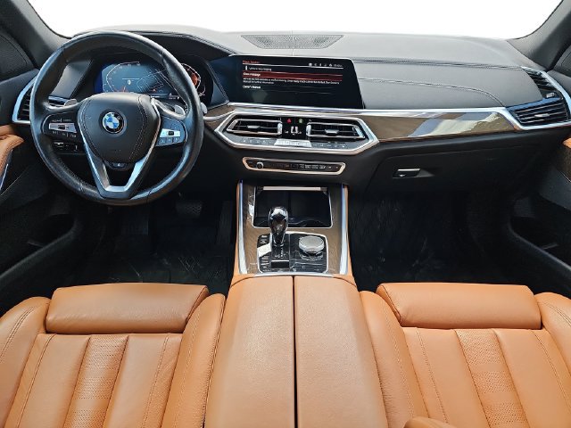 Used 2022 BMW X5 xDrive40i AWD/4WD image 11