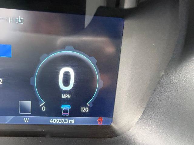 Certified 2022 Ford F150 Lightning Lariat AWD/4WD image 25