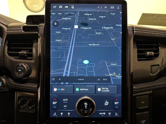 Certified 2025 Ford F150 Lightning Platinum image 28