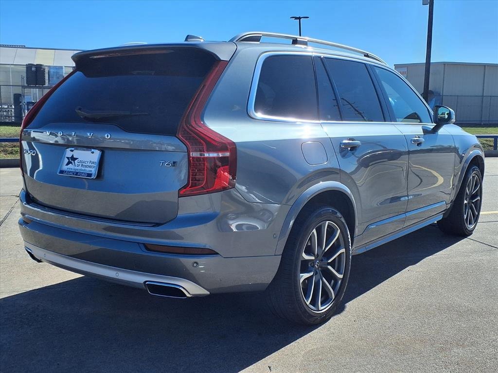 Used 2018 Volvo XC90 T6 Momentum w/ Convenience Package image 2
