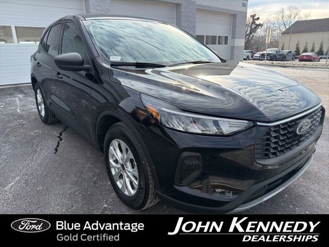 Certified 2025 Ford Escape Active w/ Cold Weather Package image 8