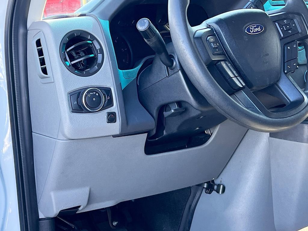 Certified 2024 Ford E-450 and Econoline 450 Super Duty w/ Power Windows & Locks Group image 12