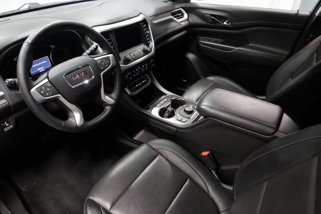 Used 2023 GMC Acadia SLT image 26