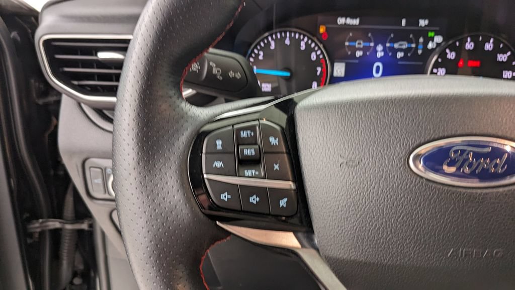 Certified 2023 Ford Explorer ST-Line AWD/4WD image 33