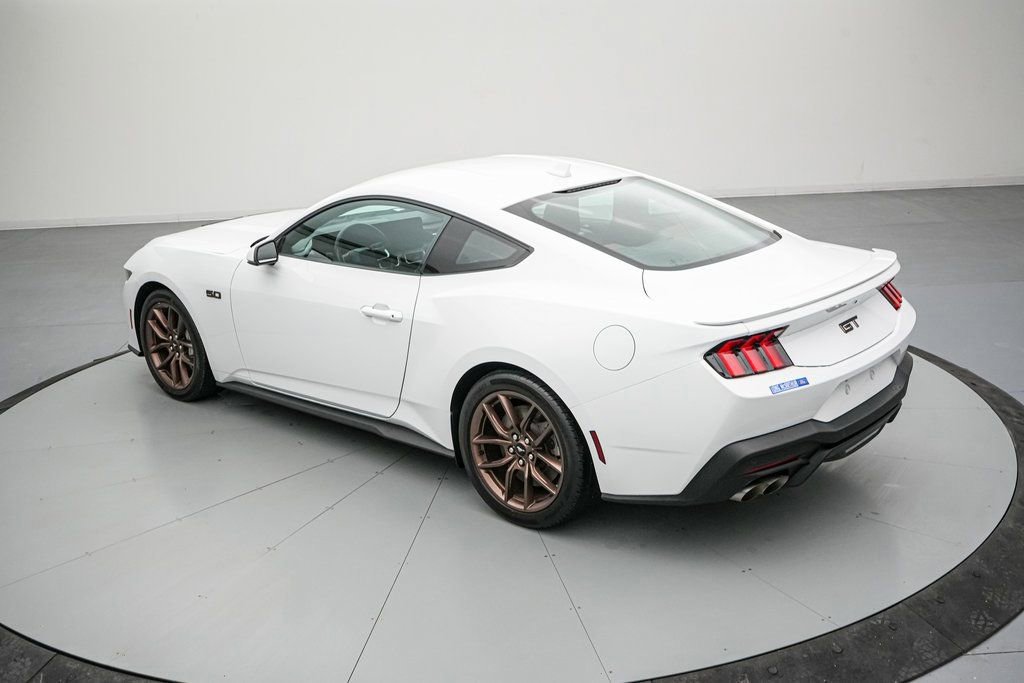 Certified 2025 Ford Mustang GT Premium image 3