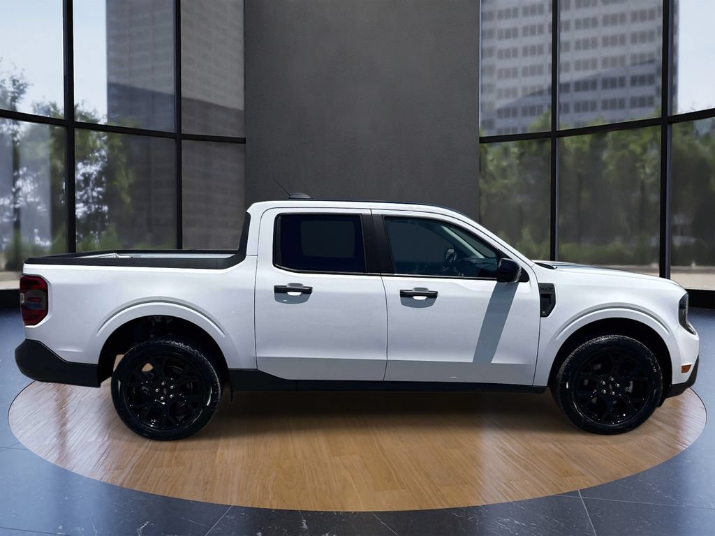 Certified 2025 Ford Maverick XLT w/ XLT Luxury Package AWD/4WD image 2