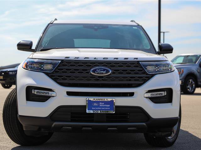 Certified 2024 Ford Explorer XLT w/ XLT Sport Appearance Package AWD/4WD image 2