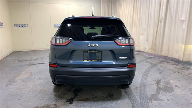 Used 2020 Jeep Cherokee Latitude w/ Cold Weather Group image 4