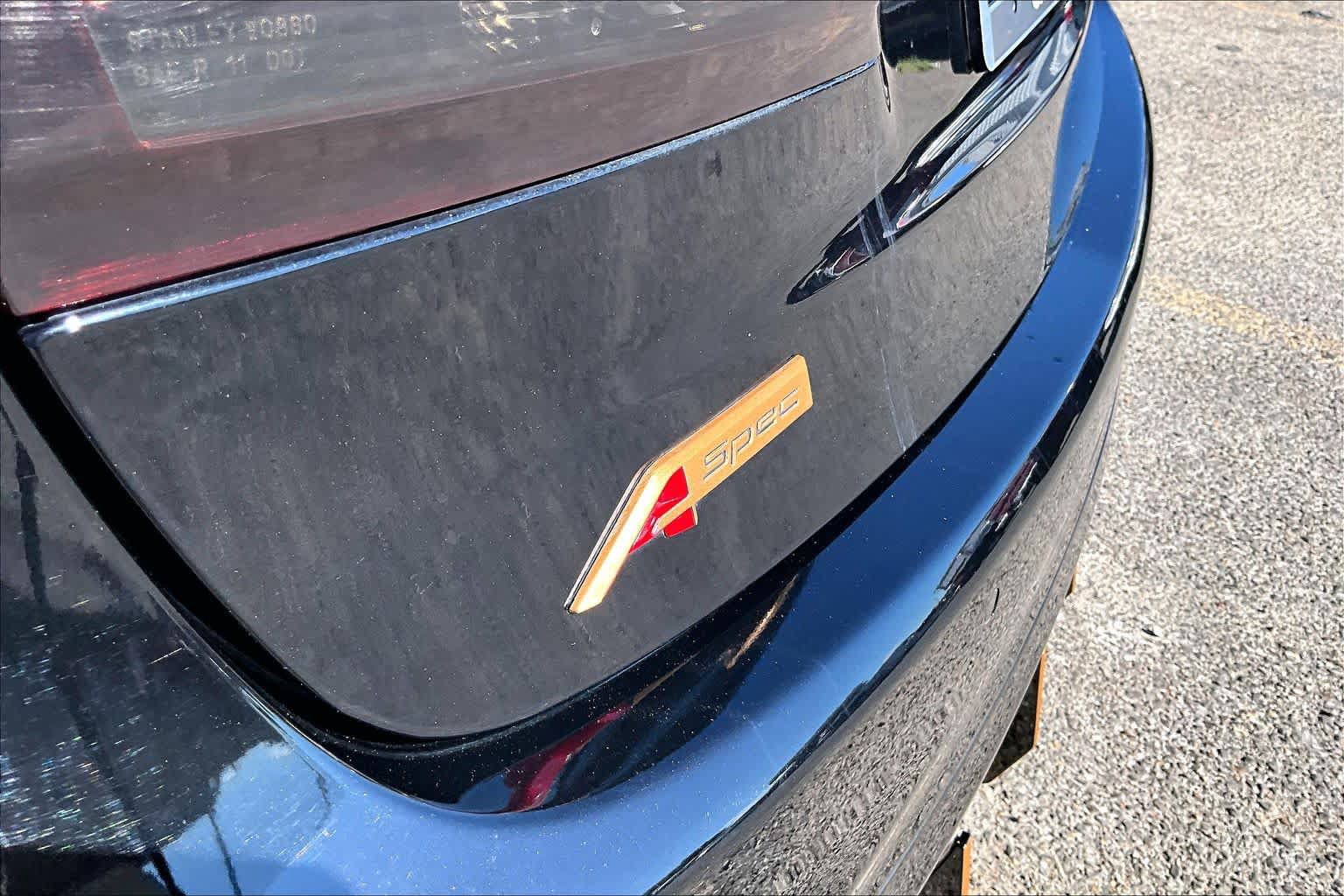 Used 2018 Acura TLX w/ Technology & A-SPEC Package FWD image 10
