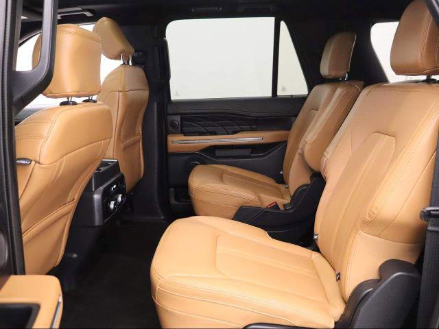 Certified 2022 Ford Expedition Max Platinum image 32