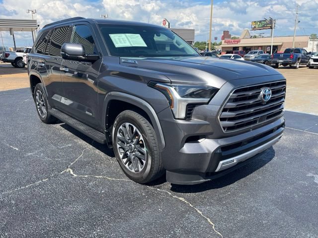 Used 2023 Toyota Sequoia Limited AWD/4WD image 11