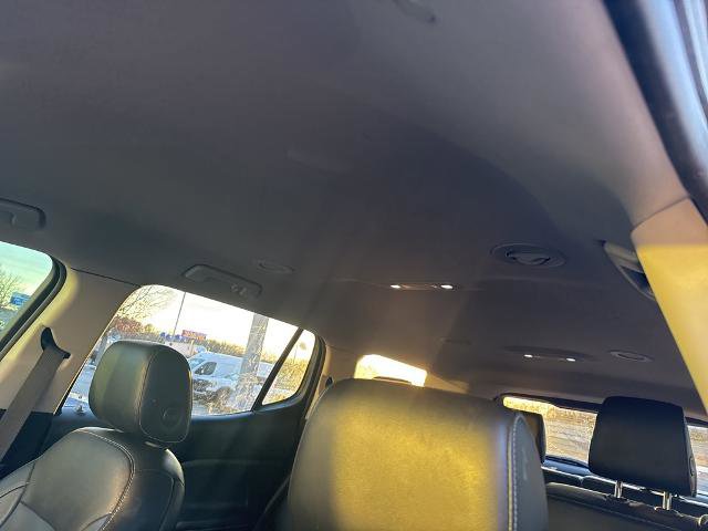 Used 2018 GMC Acadia SLT image 16