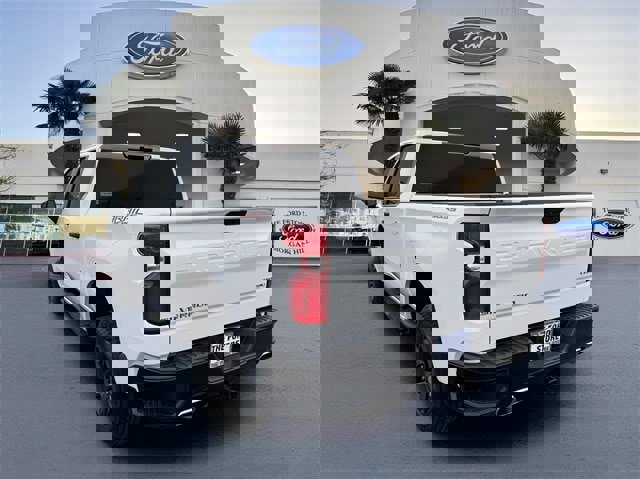 Used 2020 Chevrolet Silverado 1500 Custom Trail Boss w/ Custom Convenience Package image 5