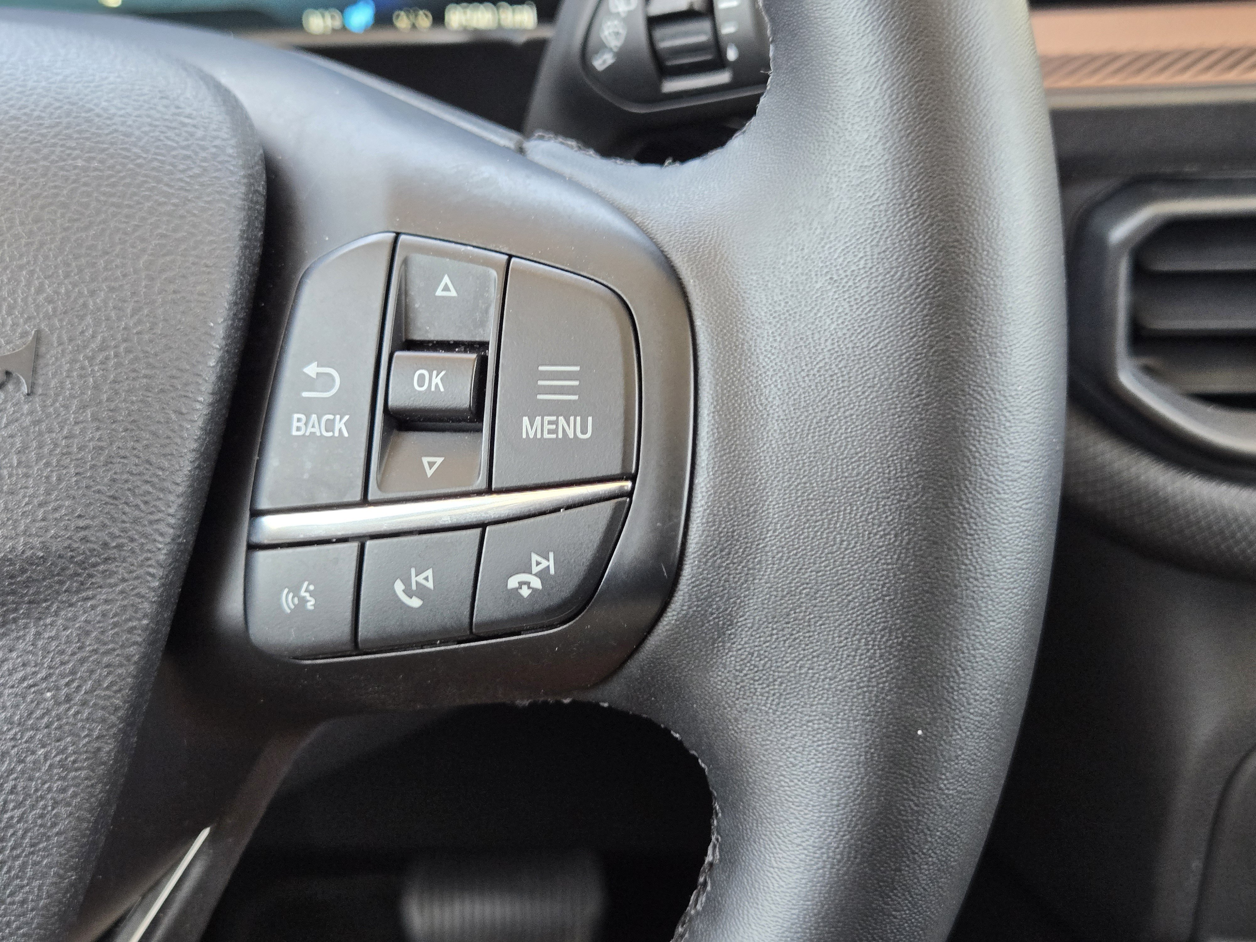 Certified 2025 Ford Bronco Sport Outer Banks w/ Outer Banks Tech Package+ AWD/4WD image 27