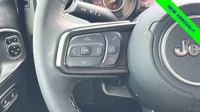 Used 2025 Jeep Wrangler Sport AWD/4WD image 20
