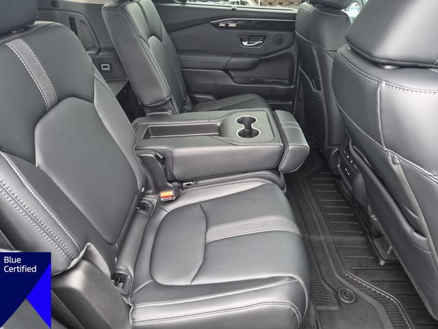 Used 2025 Honda Pilot EX-L image 32