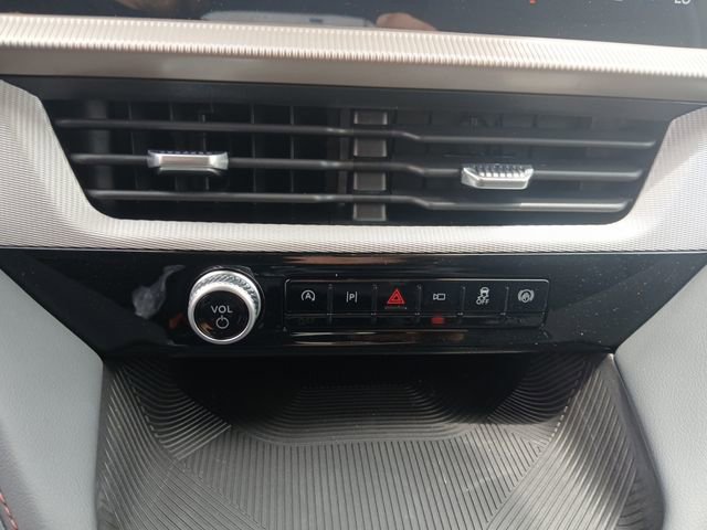 Certified 2026 Ford Explorer Active RWD image 21
