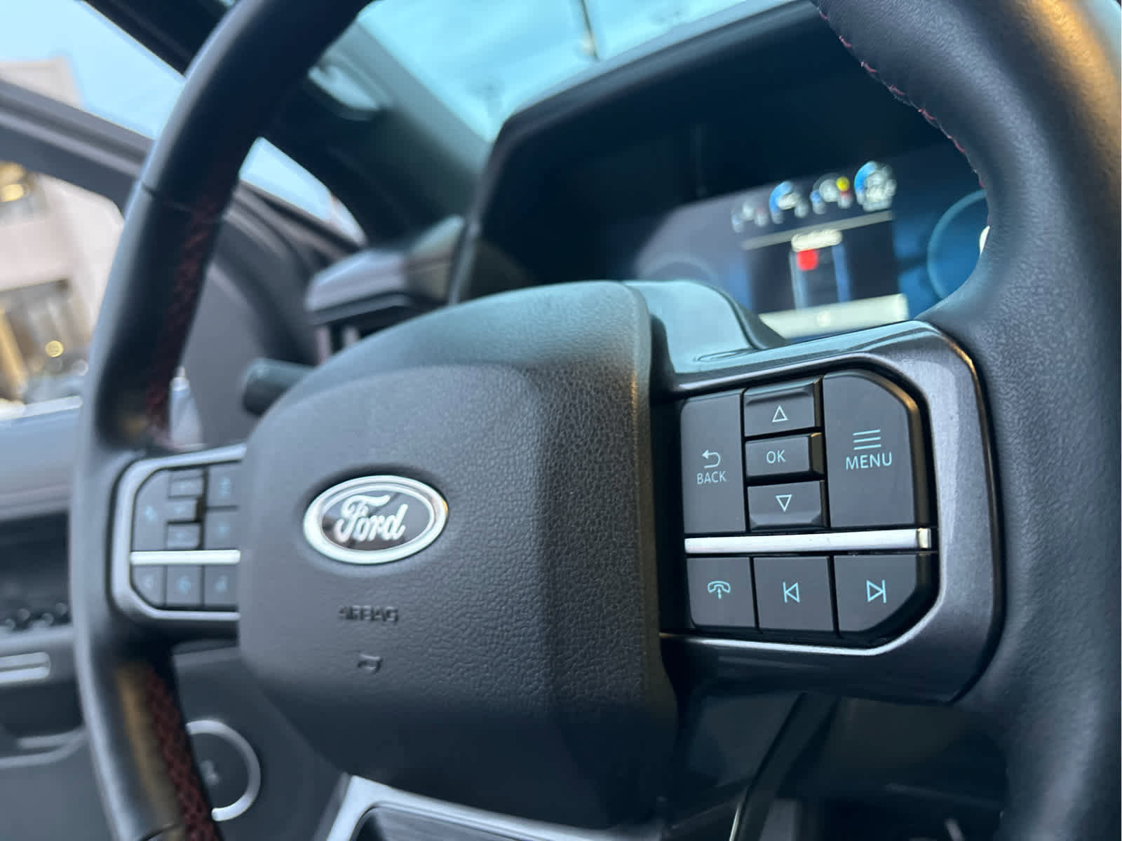 Certified 2023 Ford Expedition Limited image 15