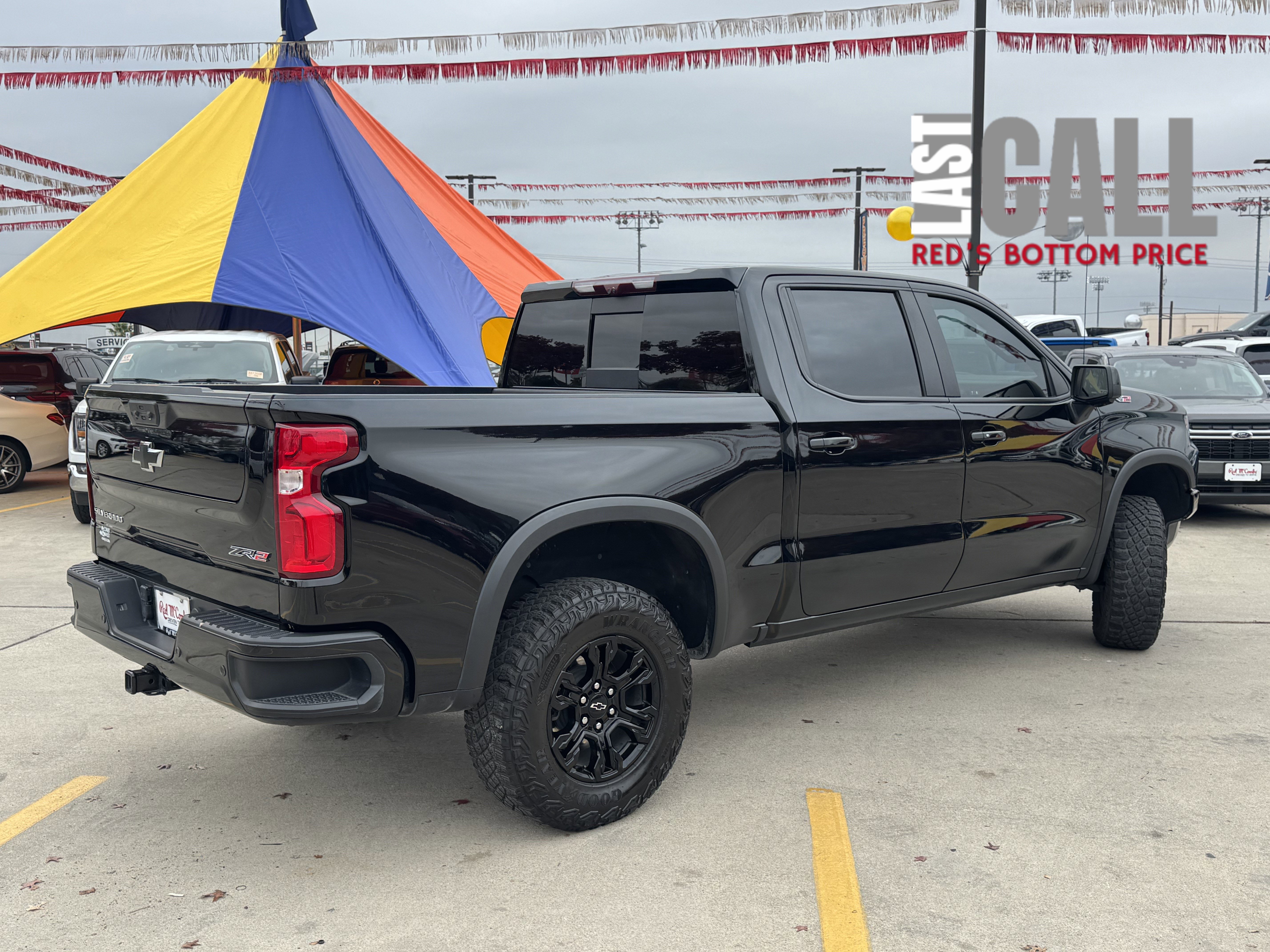 Used 2024 Chevrolet Silverado 1500 ZR2 w/ Technology Package image 4