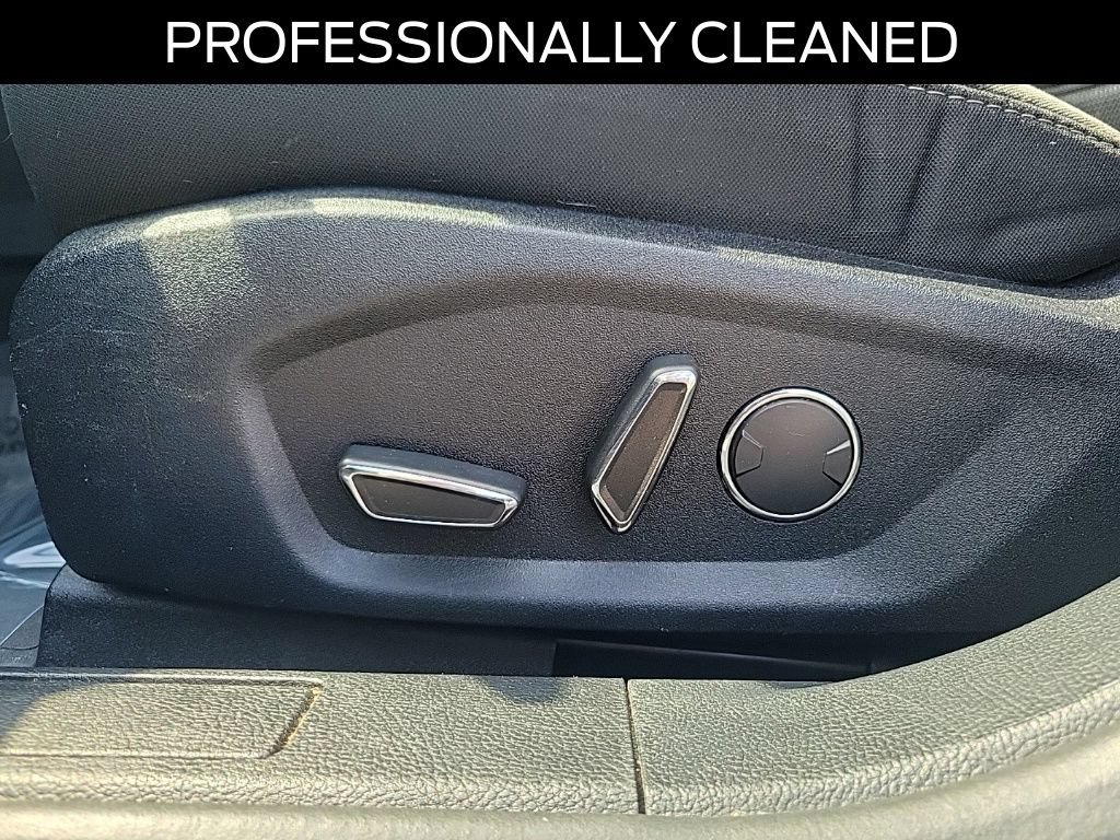Certified 2020 Ford Fusion SE FWD image 17