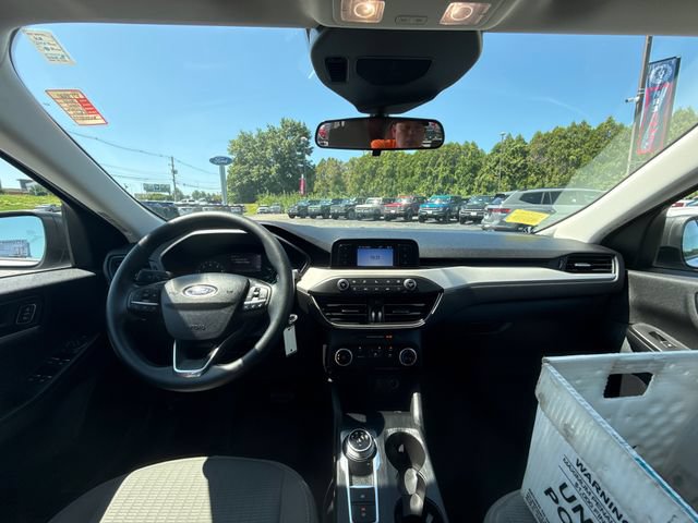 Certified 2022 Ford Escape S AWD/4WD image 21