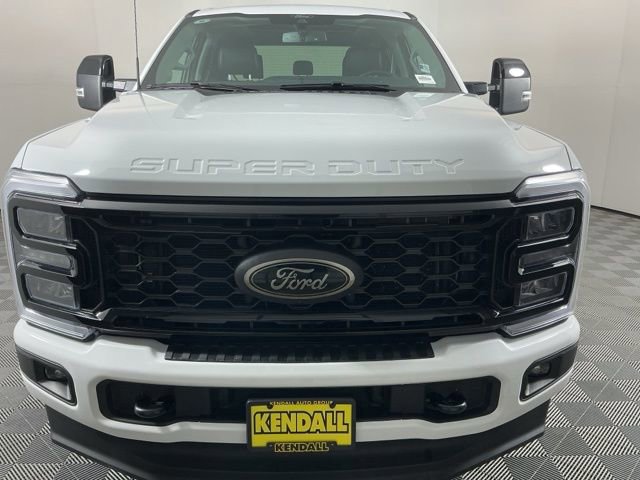Certified 2025 Ford F350 Lariat w/ Black Appearance Package image 7