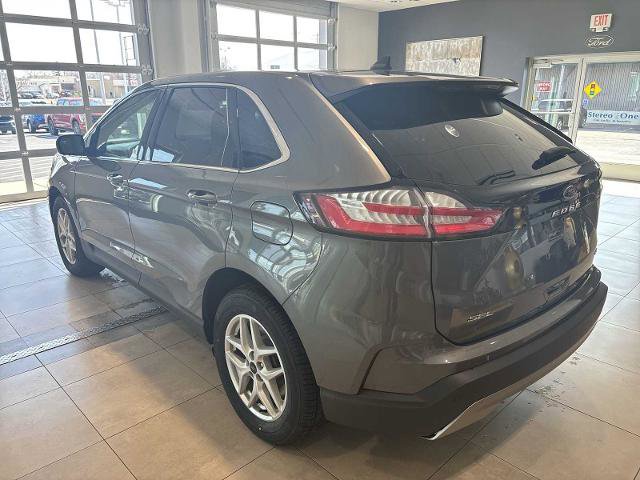 Certified 2024 Ford Edge SEL w/ Convenience Package AWD/4WD image 5