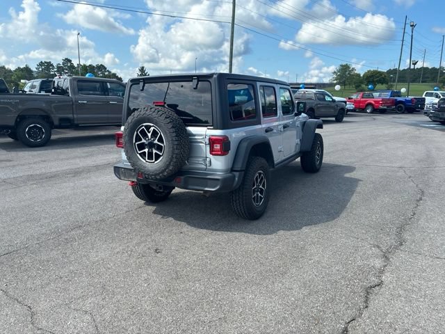 Used 2024 Jeep Wrangler Unlimited Rubicon AWD/4WD image 34