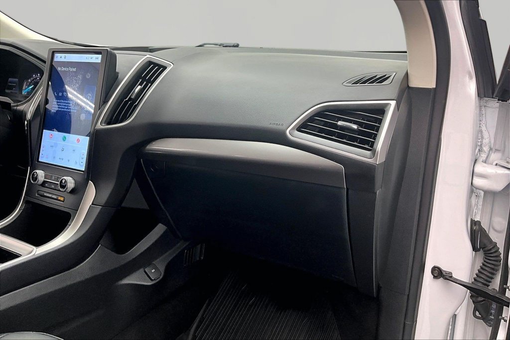 Certified 2024 Ford Edge SEL w/ Convenience Package AWD/4WD image 17