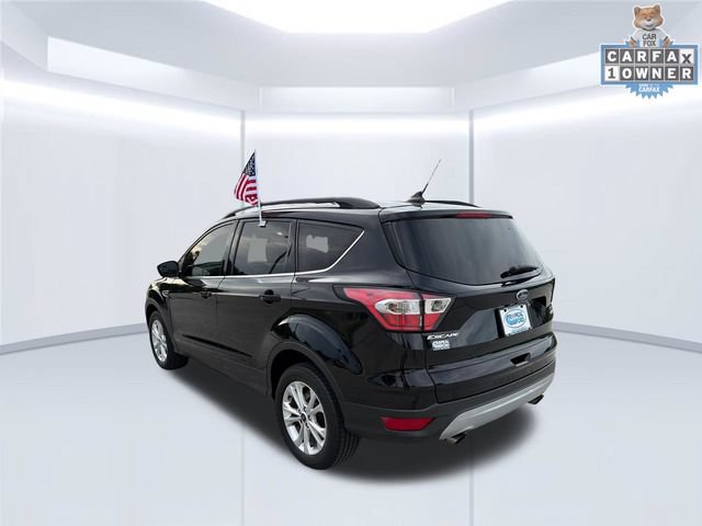 Certified 2018 Ford Escape SE w/ SE Sync 3 Package FWD image 6