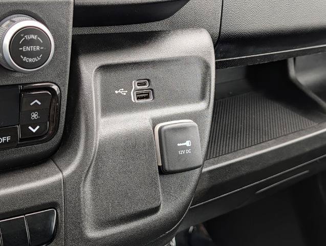 Used 2023 RAM ProMaster 2500 w/ Driver Convenience Group FWD image 28
