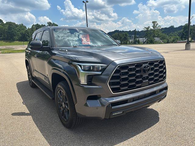 Used 2024 Toyota Sequoia Platinum AWD/4WD image 6