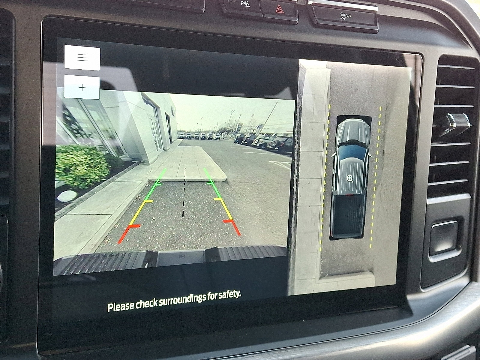 Certified 2023 Ford F150 Lariat w/ Equipment Group 502A High image 22