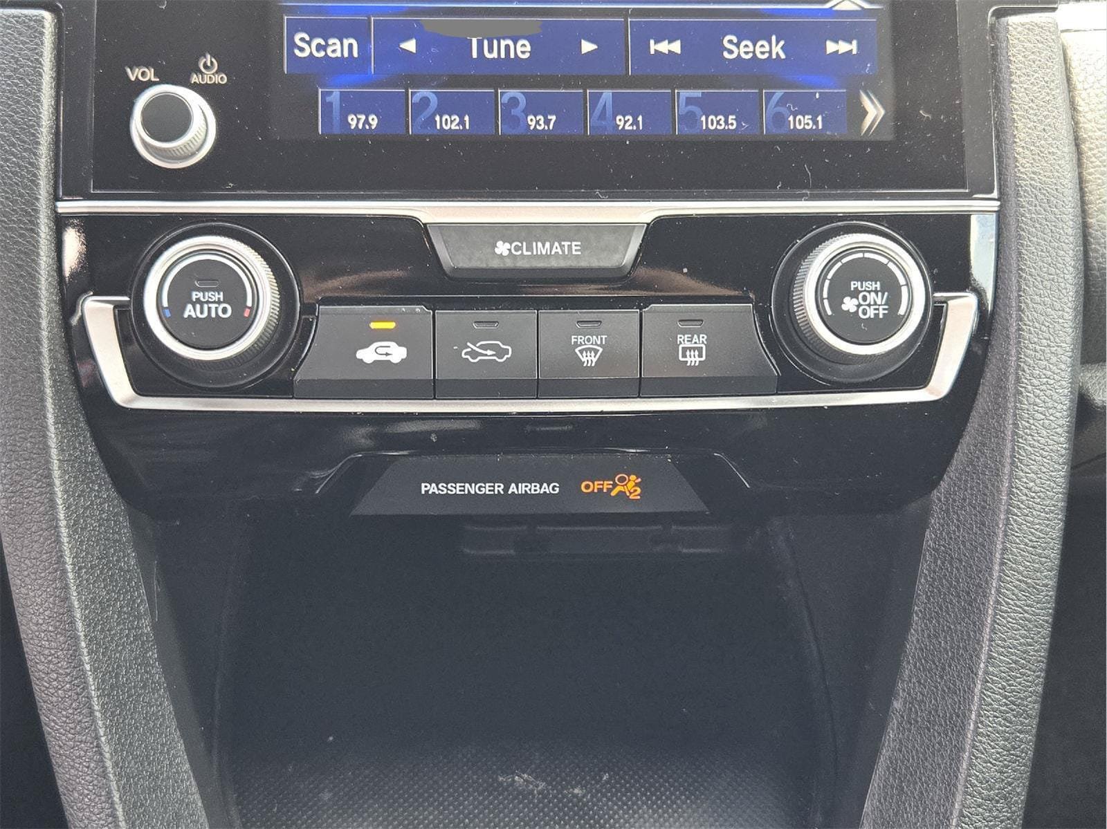 Used 2021 Honda Civic Sport image 17