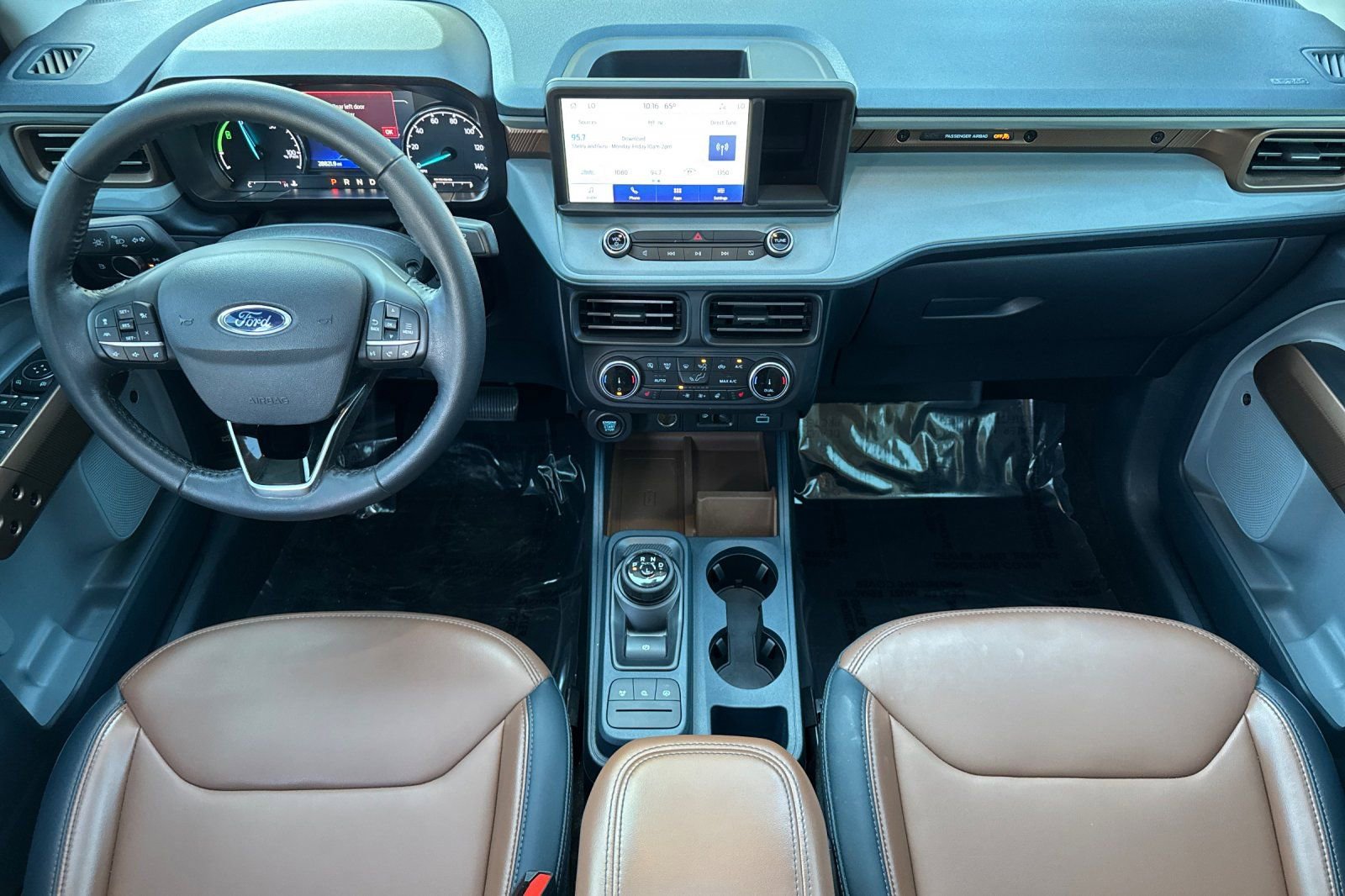 Certified 2022 Ford Maverick Lariat w/ Lariat Luxury Package image 14